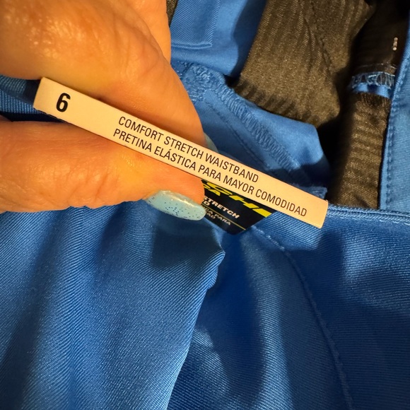 NWT PGA Tour Women's Vibrant Blue Bermuda Shorts SIZE: 6 #2 - Picture 12 of 14